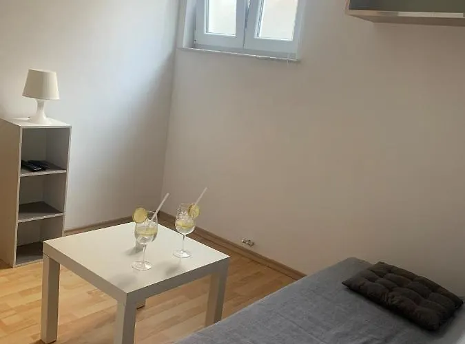 Apartma 4 公寓 波尔托罗